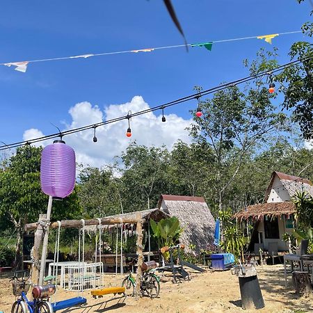 Phuketairportcamping Hotel Ban Bo Sai Klang Buitenkant foto
